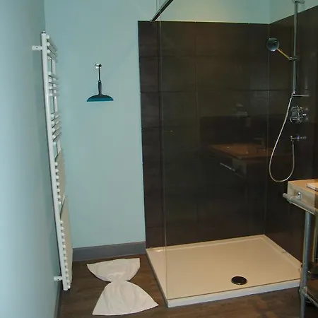 براباندر ألم شقة ببيرفيير